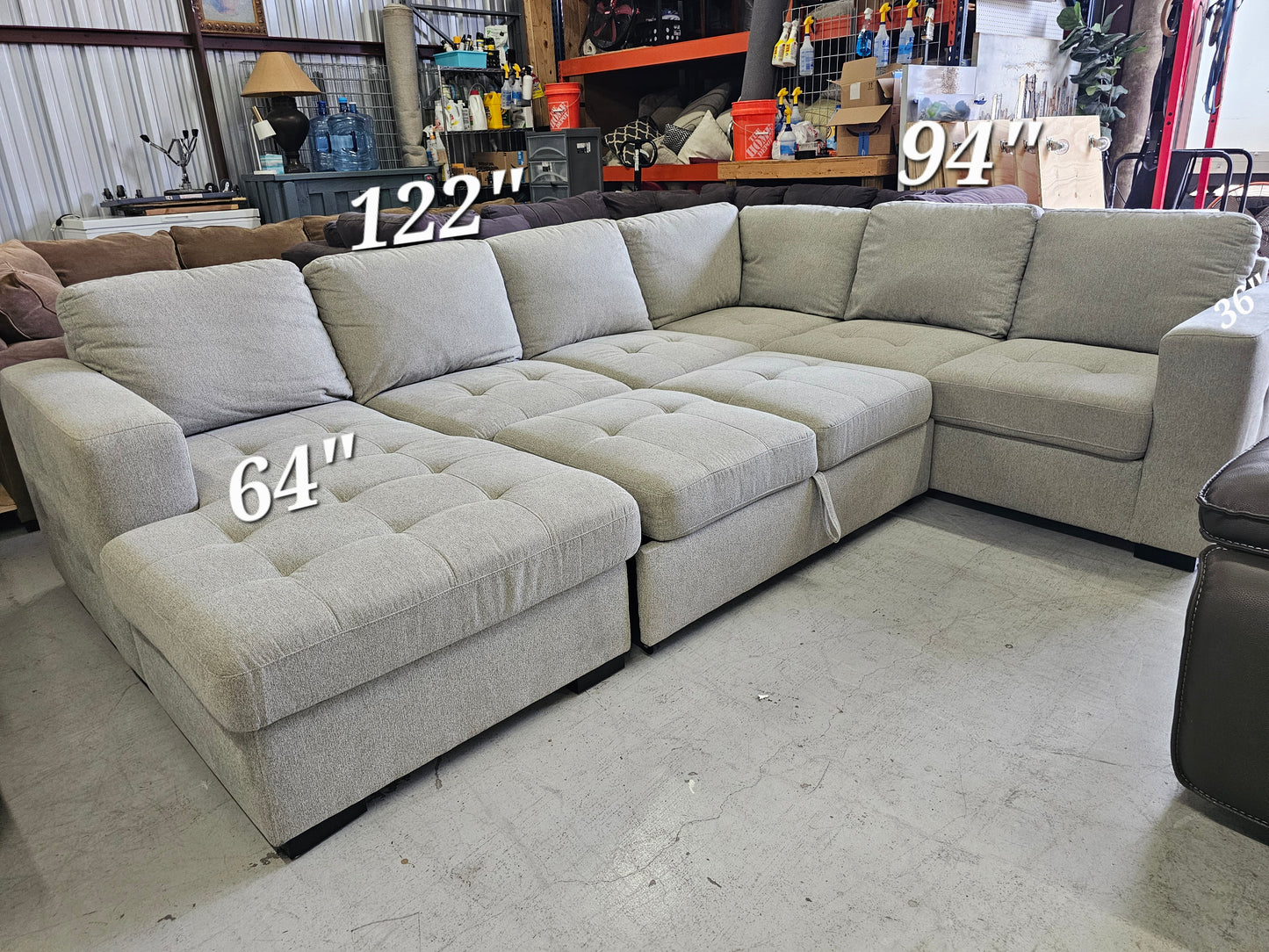Light Gray U-Shaped Sleeper Sectional with Storage Chaise - D81