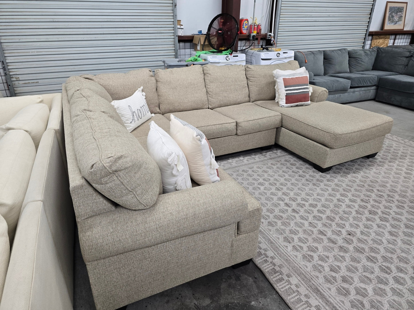 Beautiful Beige Sectional Couch π CAN DELIVER TODAY π