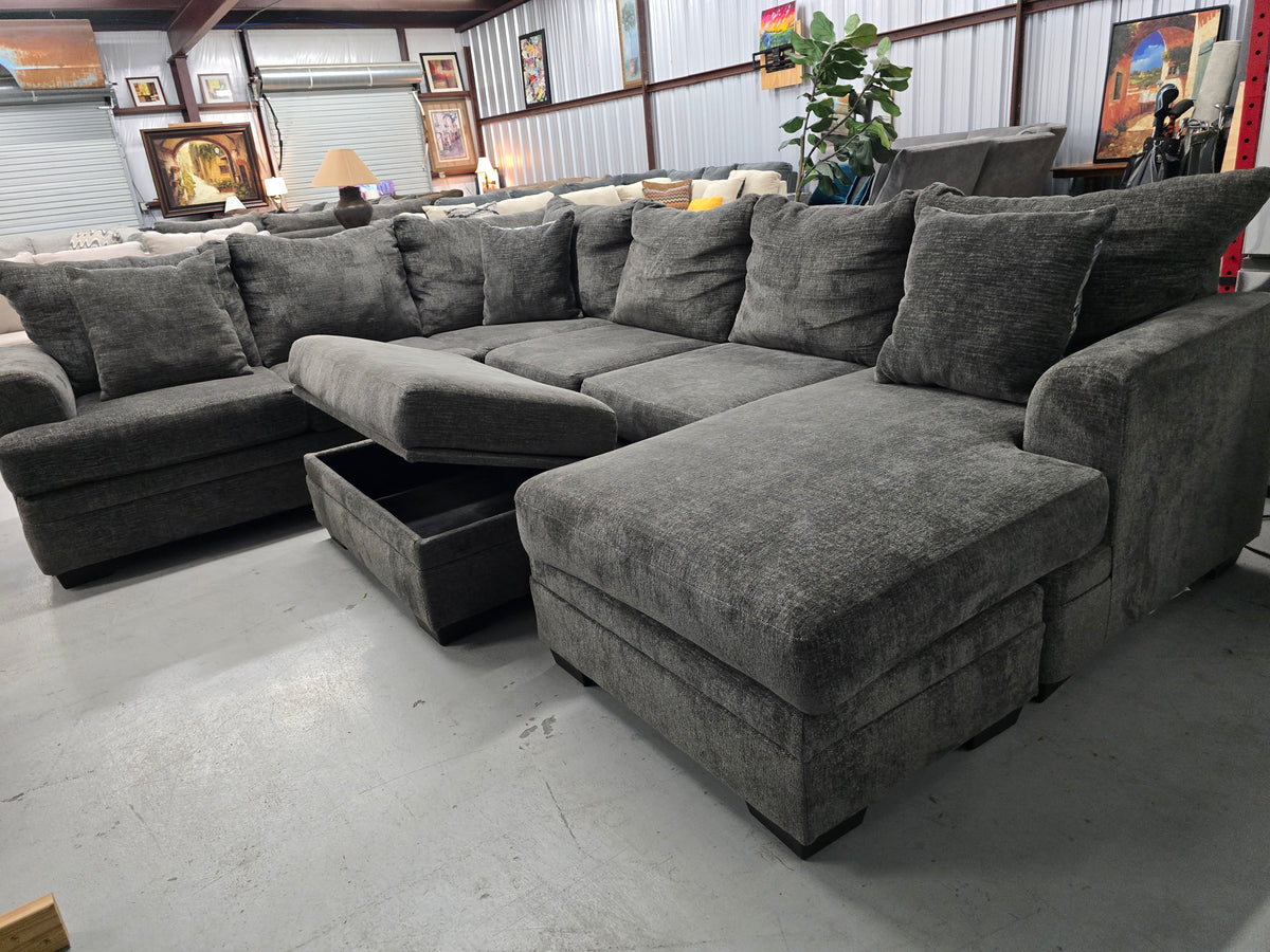 Gray U-Shaped Sectional Couch with Storage Ottoman - D115