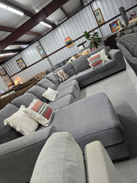 Oversized Ashley Furniture Sectional with Chaise Lounge - D118