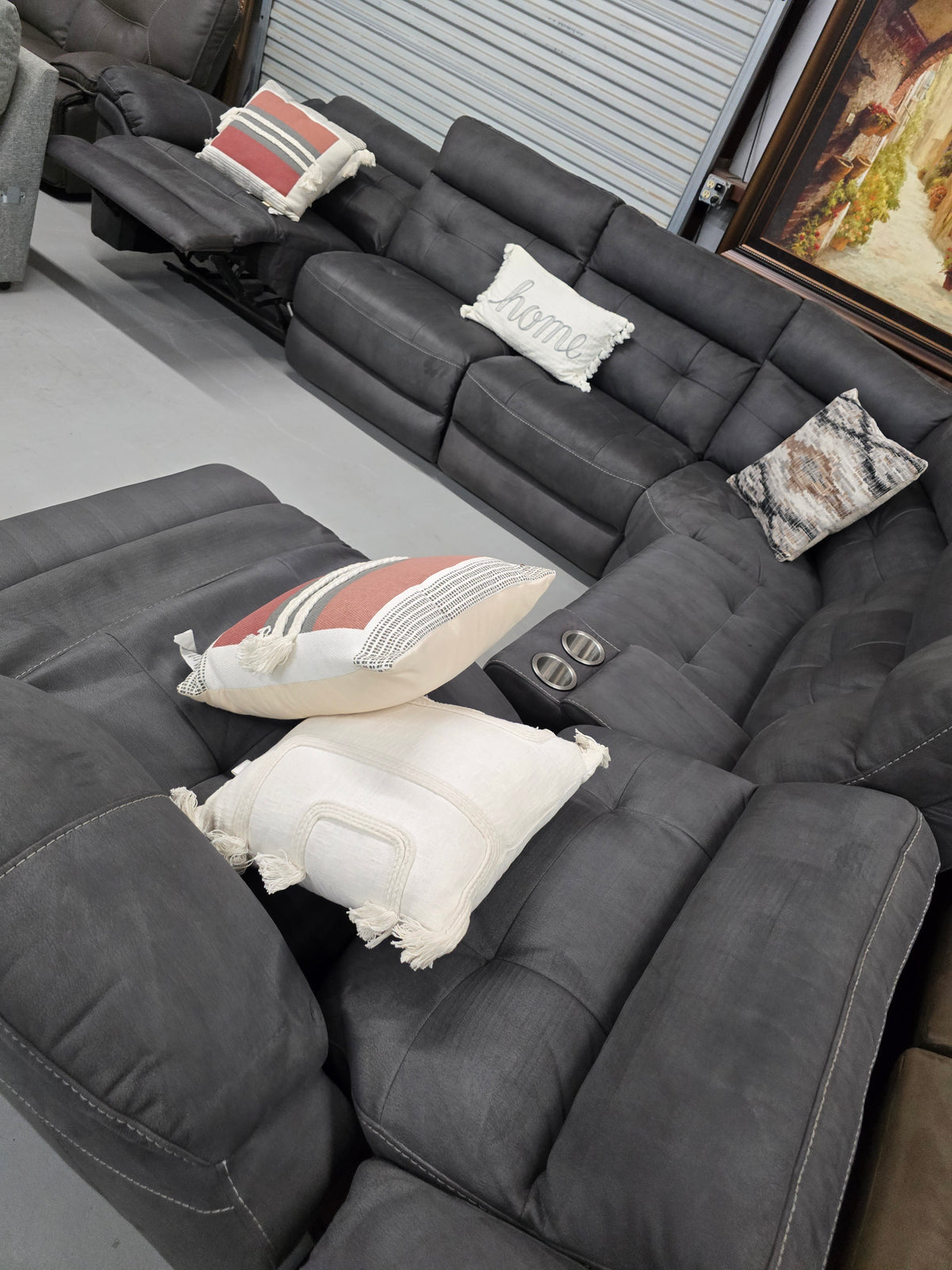 7-Piece Reclining Gray Sectional Couch with 2 Manual Recliners - D119