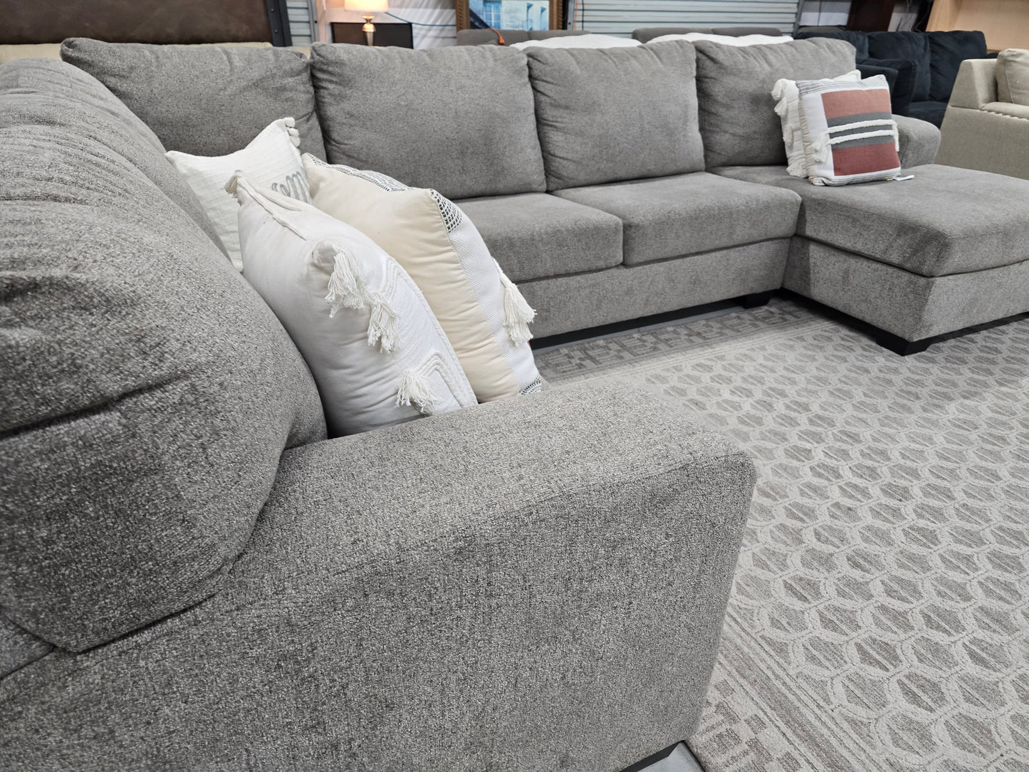 U-SHAPED GRAY SECTIONAL COUCH WITH 🚛 FAST SAME DAY DELIVERY! 🚚
