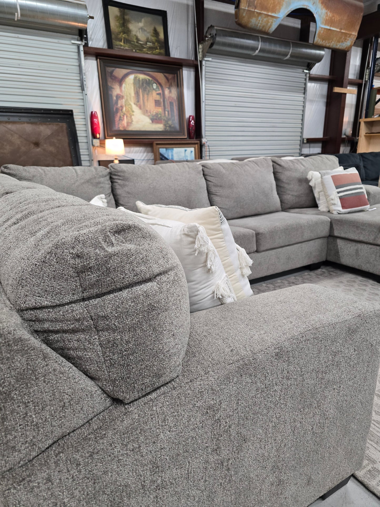 U-SHAPED GRAY SECTIONAL COUCH WITH 🚛 FAST SAME DAY DELIVERY! 🚚