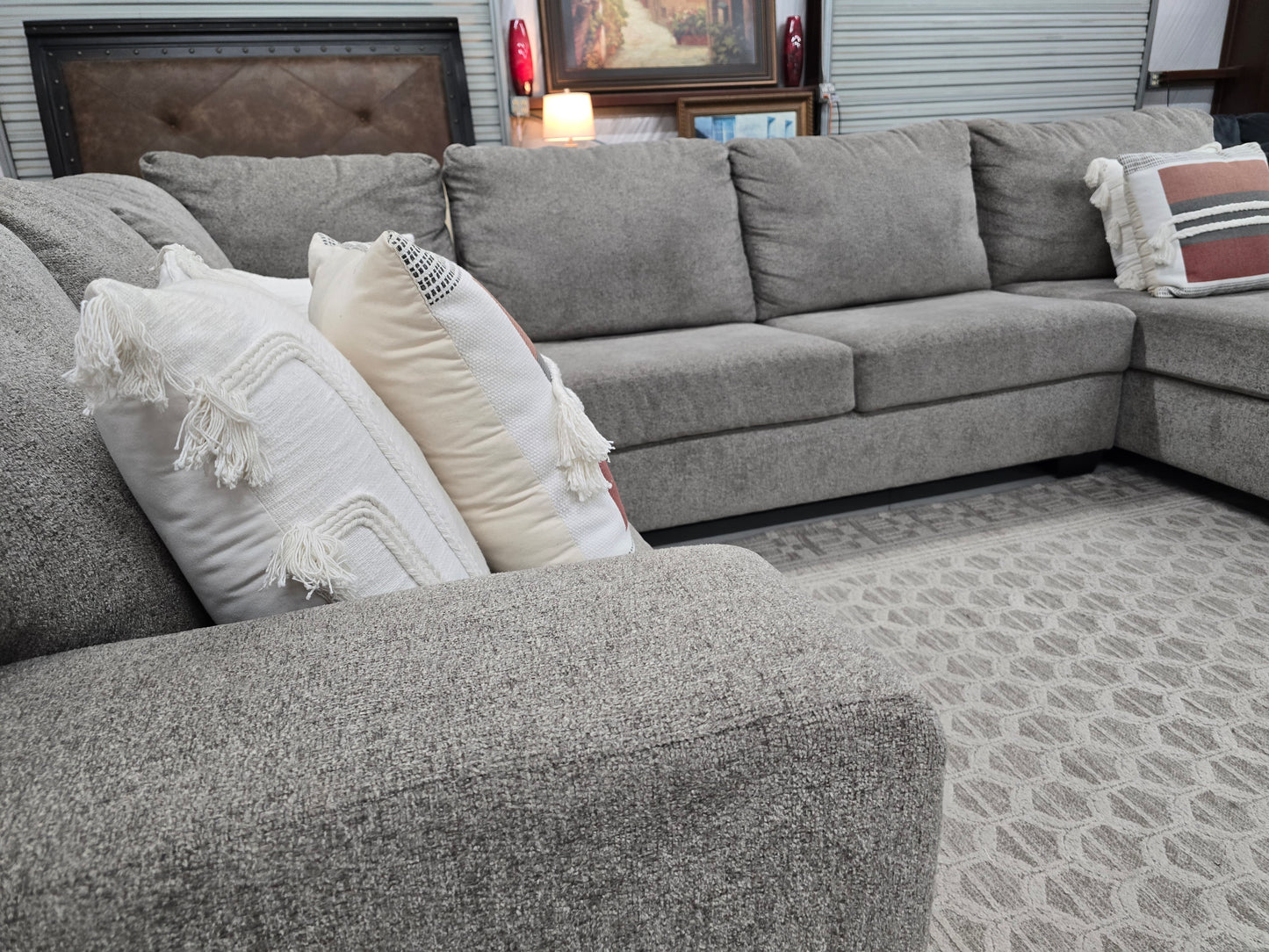 U-SHAPED GRAY SECTIONAL COUCH WITH 🚛 FAST SAME DAY DELIVERY! 🚚
