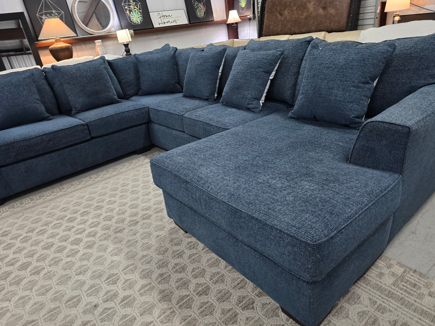 U-shaped blue Sectional Couch with RF-Chase 🚛 FAST SAME DAY DELIVERY! 🚚