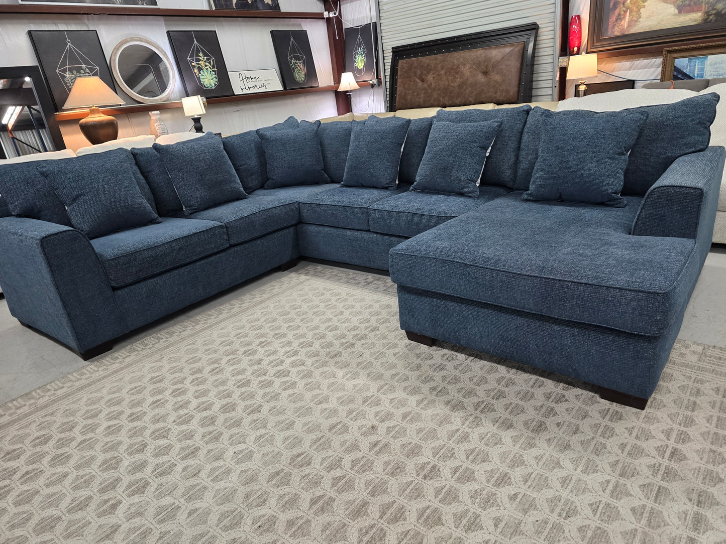 U-shaped blue Sectional Couch with RF-Chase 🚛 FAST SAME DAY DELIVERY! 🚚