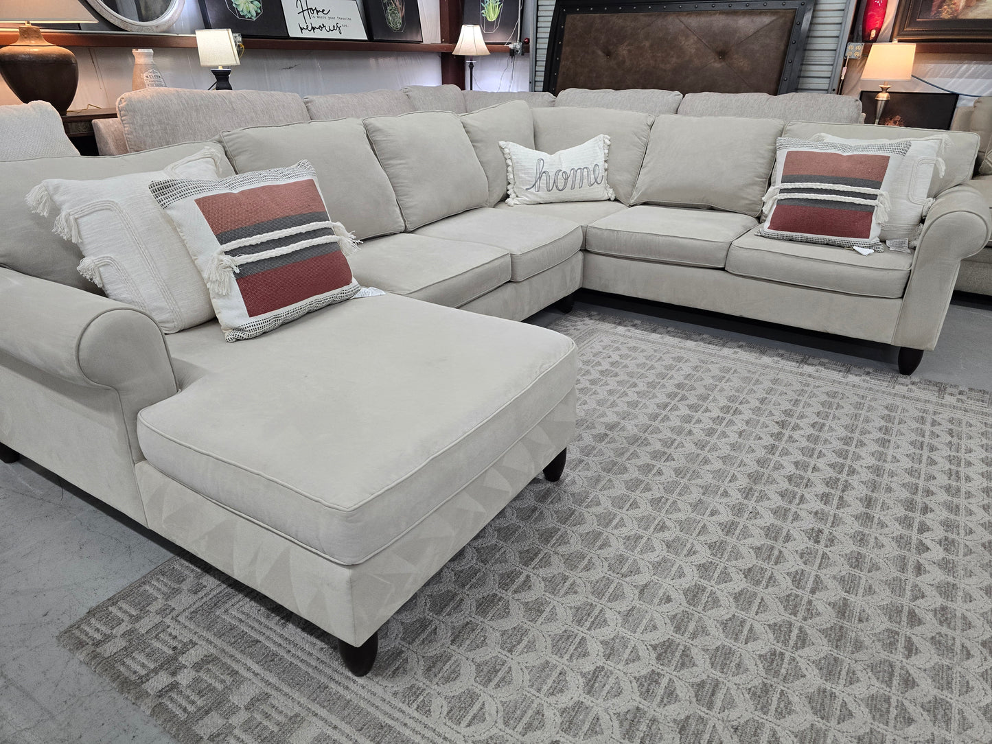 Beige U-Shaped Sectional Couch – Havertys