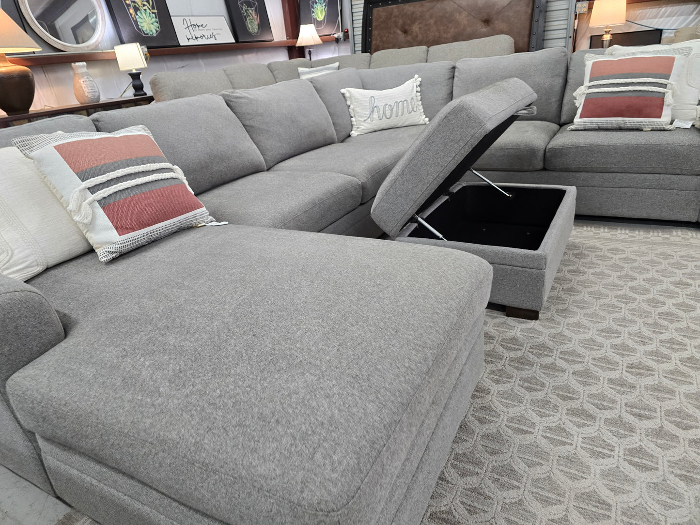Gray U-Shaped Sectional Couch – Thomasville