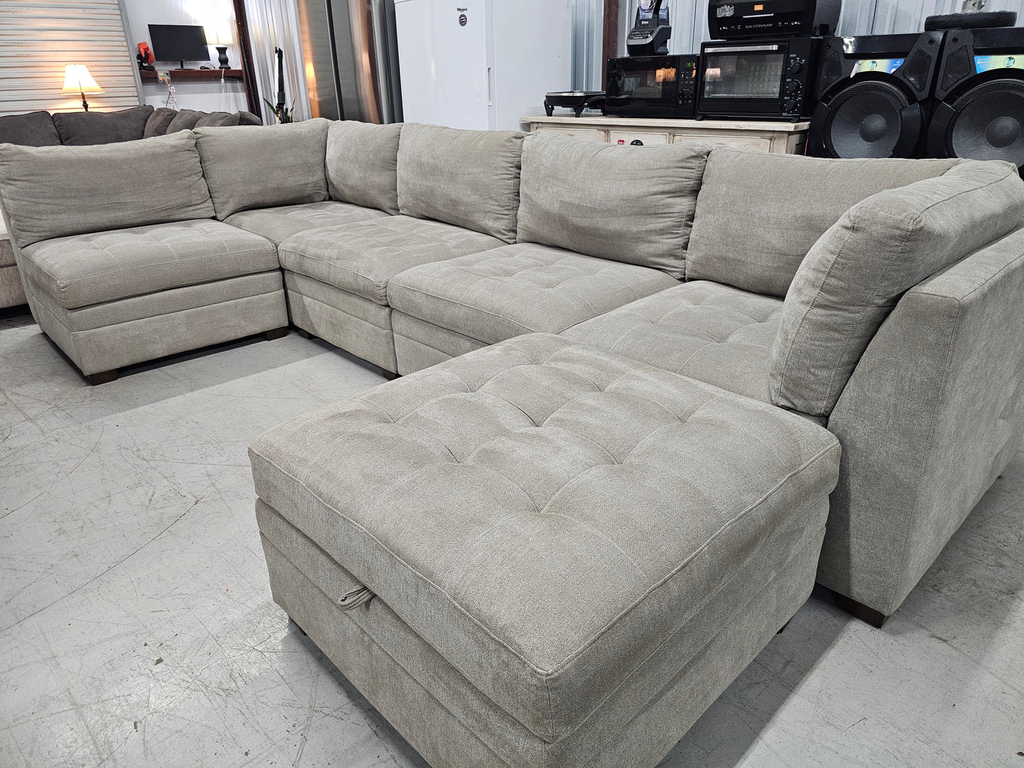 Gray Modular Sectional Couch with Storage Ottoman - D4
