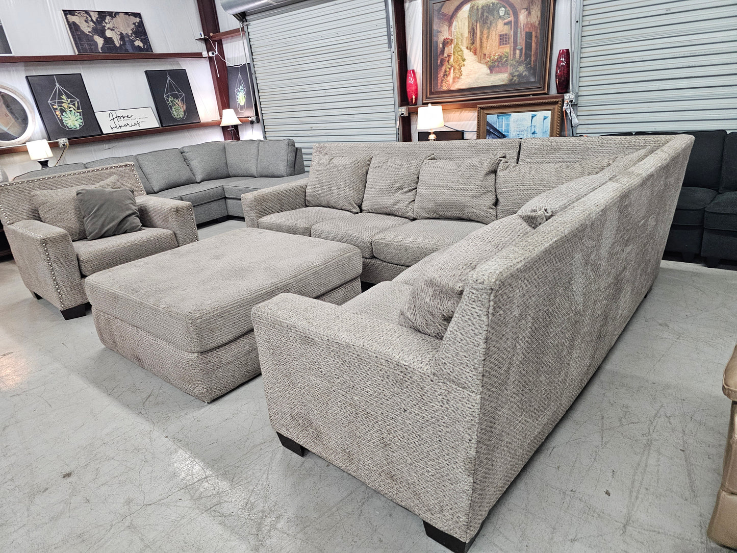 Massive Oversized Sectional Couch with Ottoman & Chair – Living Spaces - D26