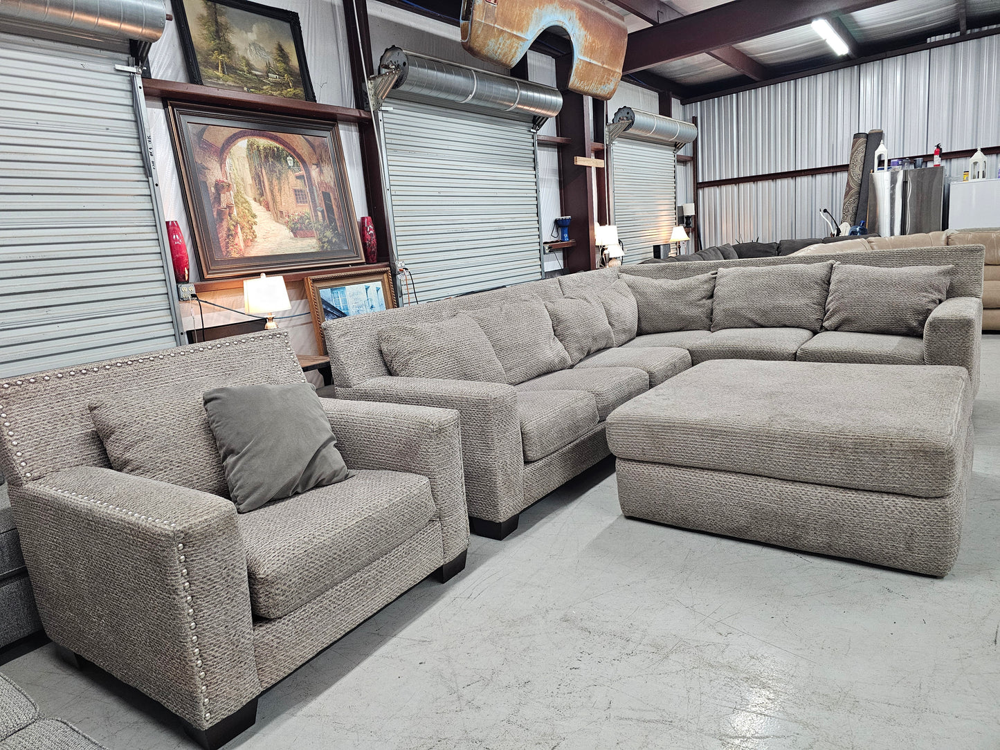 Massive Oversized Sectional Couch with Ottoman & Chair – Living Spaces - D26