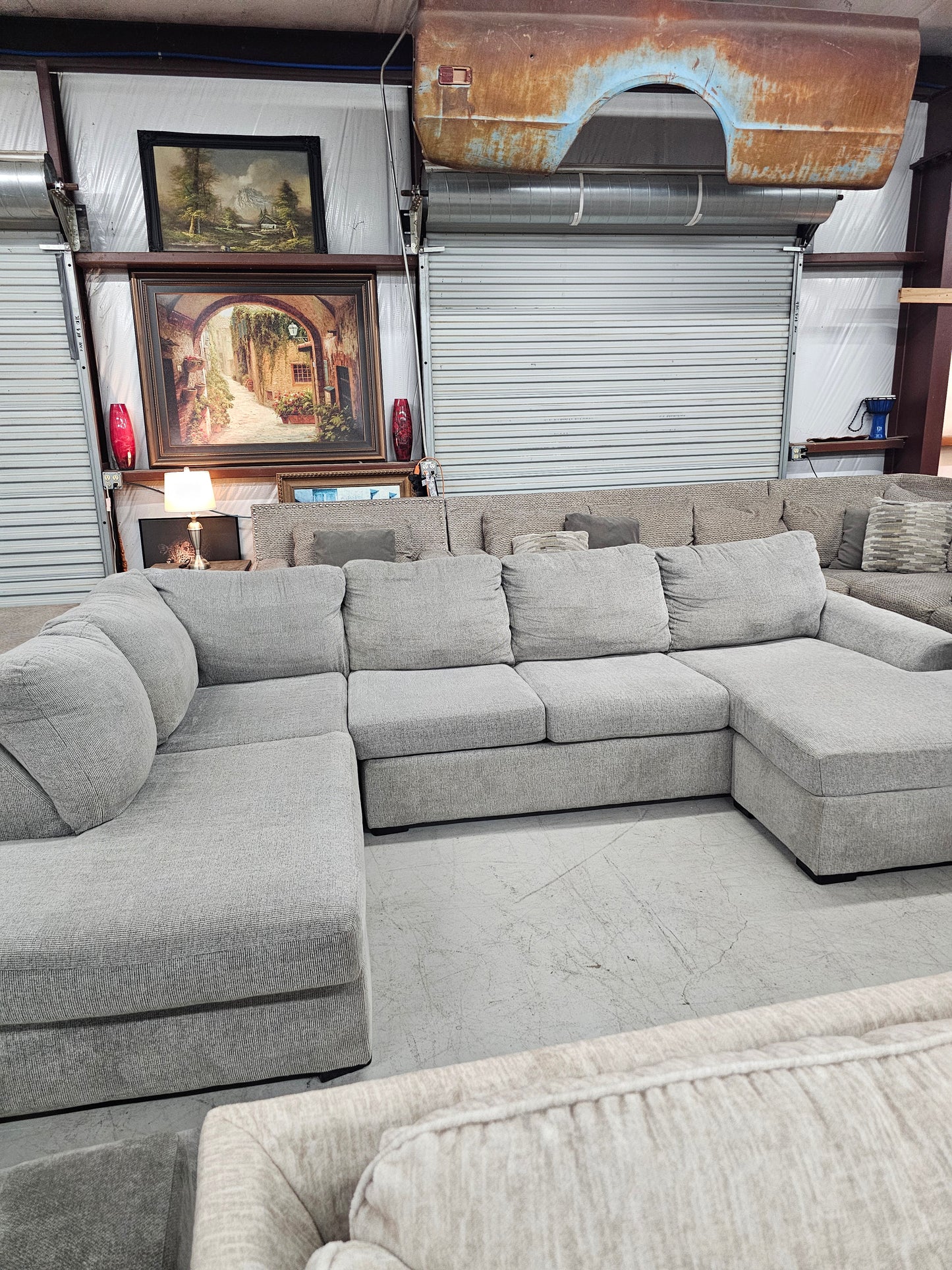 Gray U-Shaped Sectional Couch – Broyhill - D35