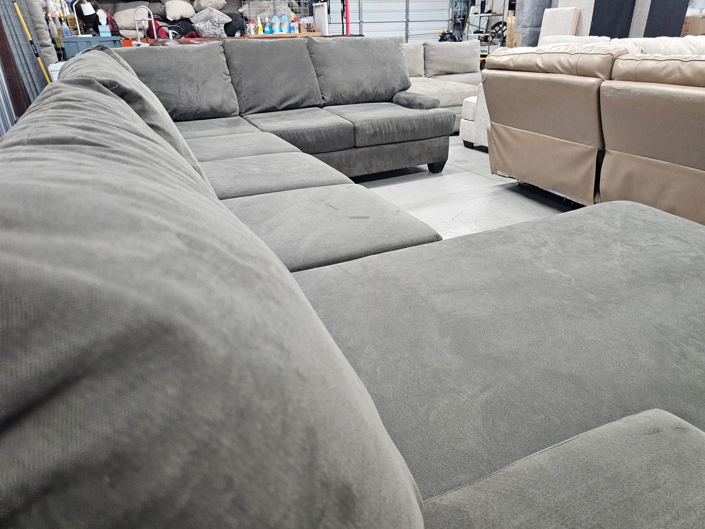 Oversized Gray Sectional Couch with Chaise Lounge – Living Spaces - D31