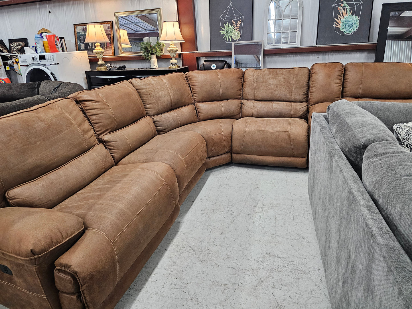 Power Reclining Brown Sectional Couch - D27
