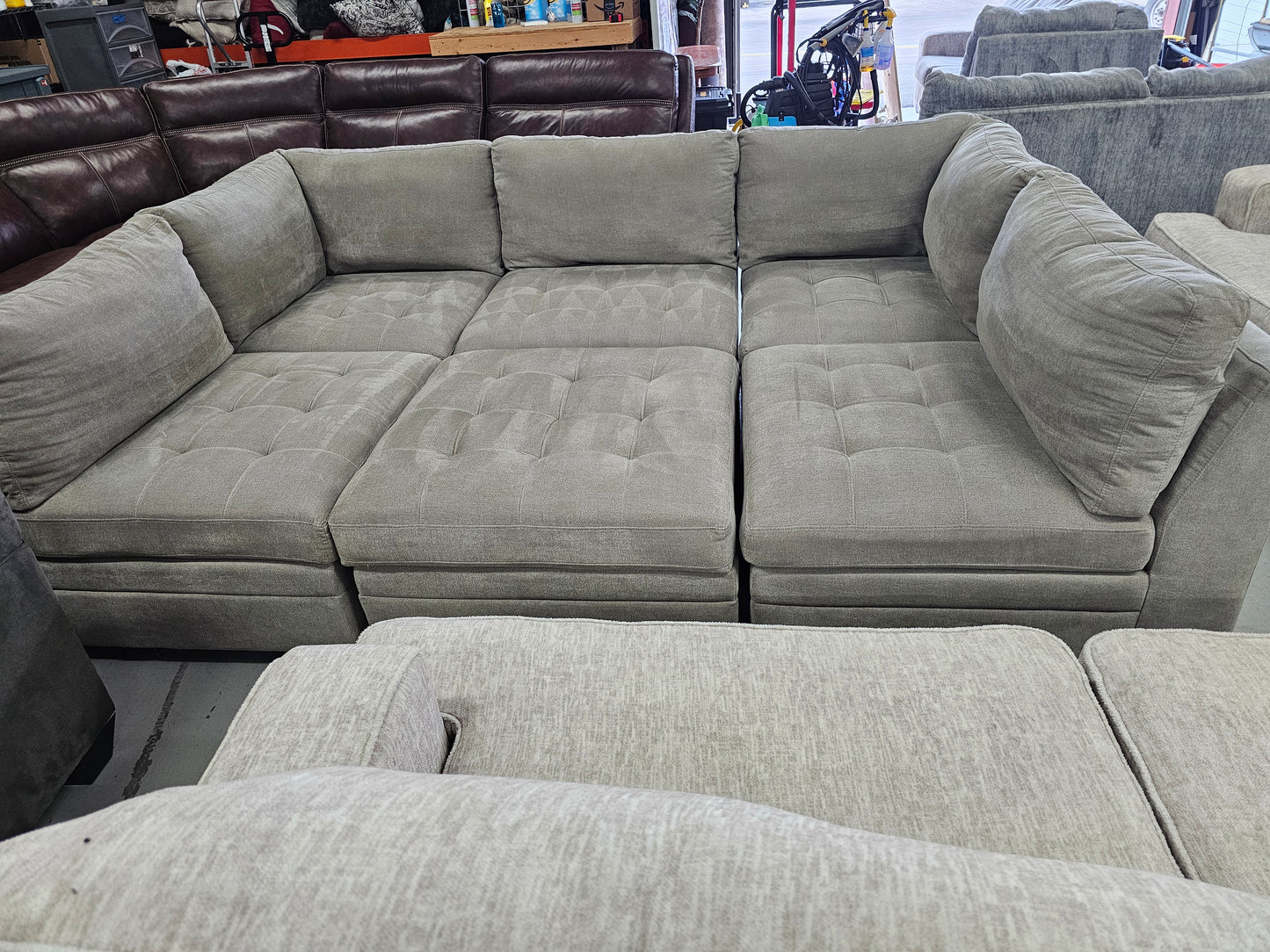Gray Modular Sectional Couch with Storage Ottoman - D4