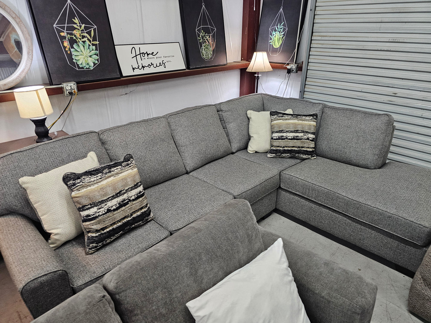 L-Shaped Gray Sectional Couch with Throw Pillows - D28
