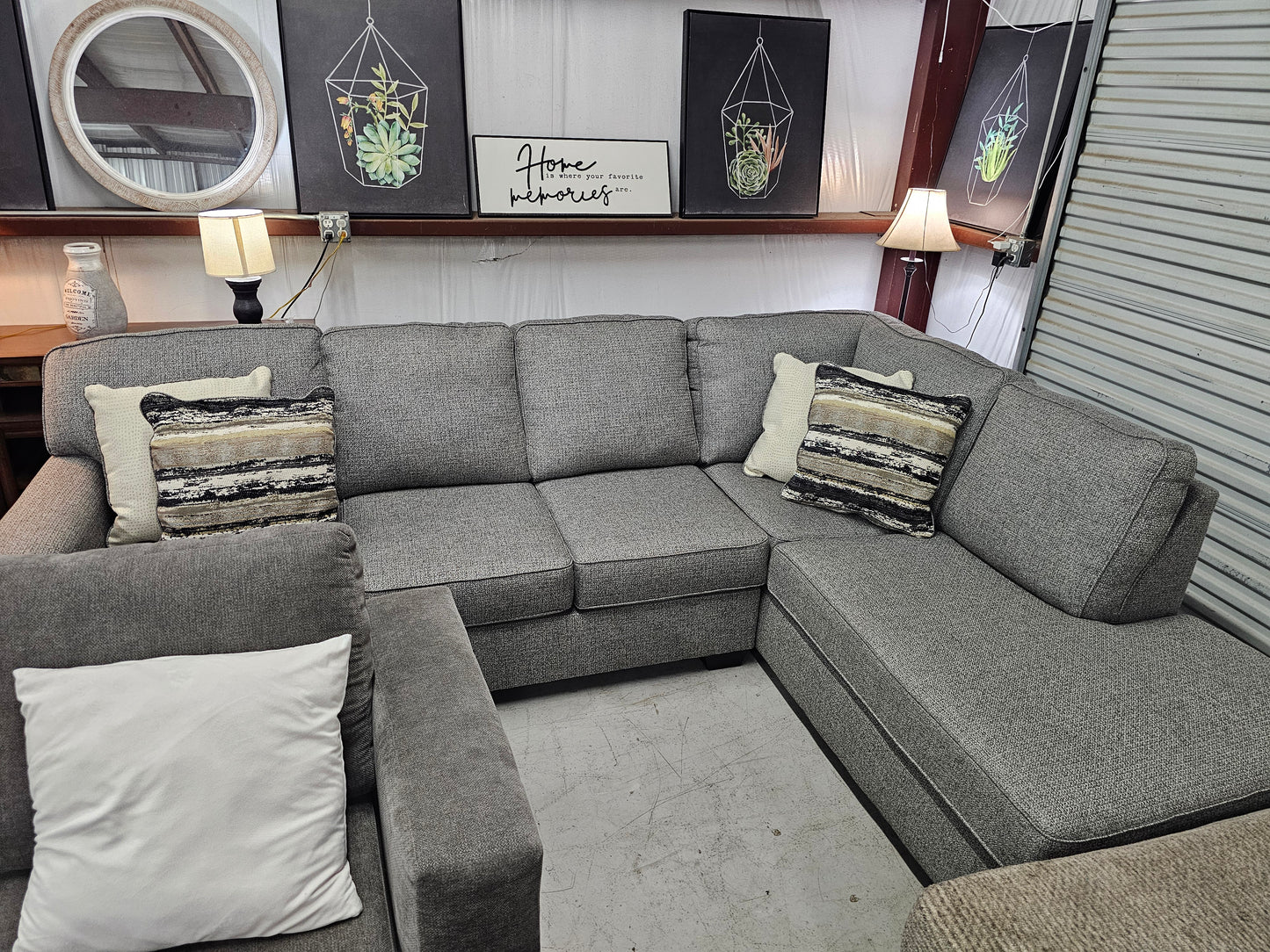 L-Shaped Gray Sectional Couch with Throw Pillows - D28