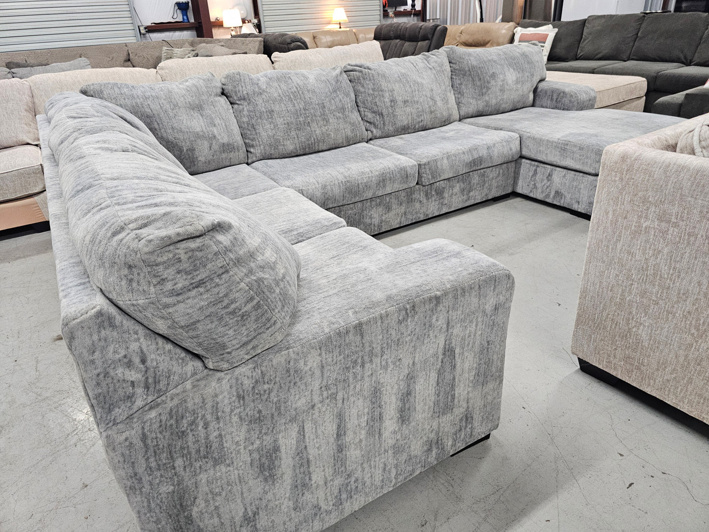 Light Blue U-Shaped Sectional Couch - D34
