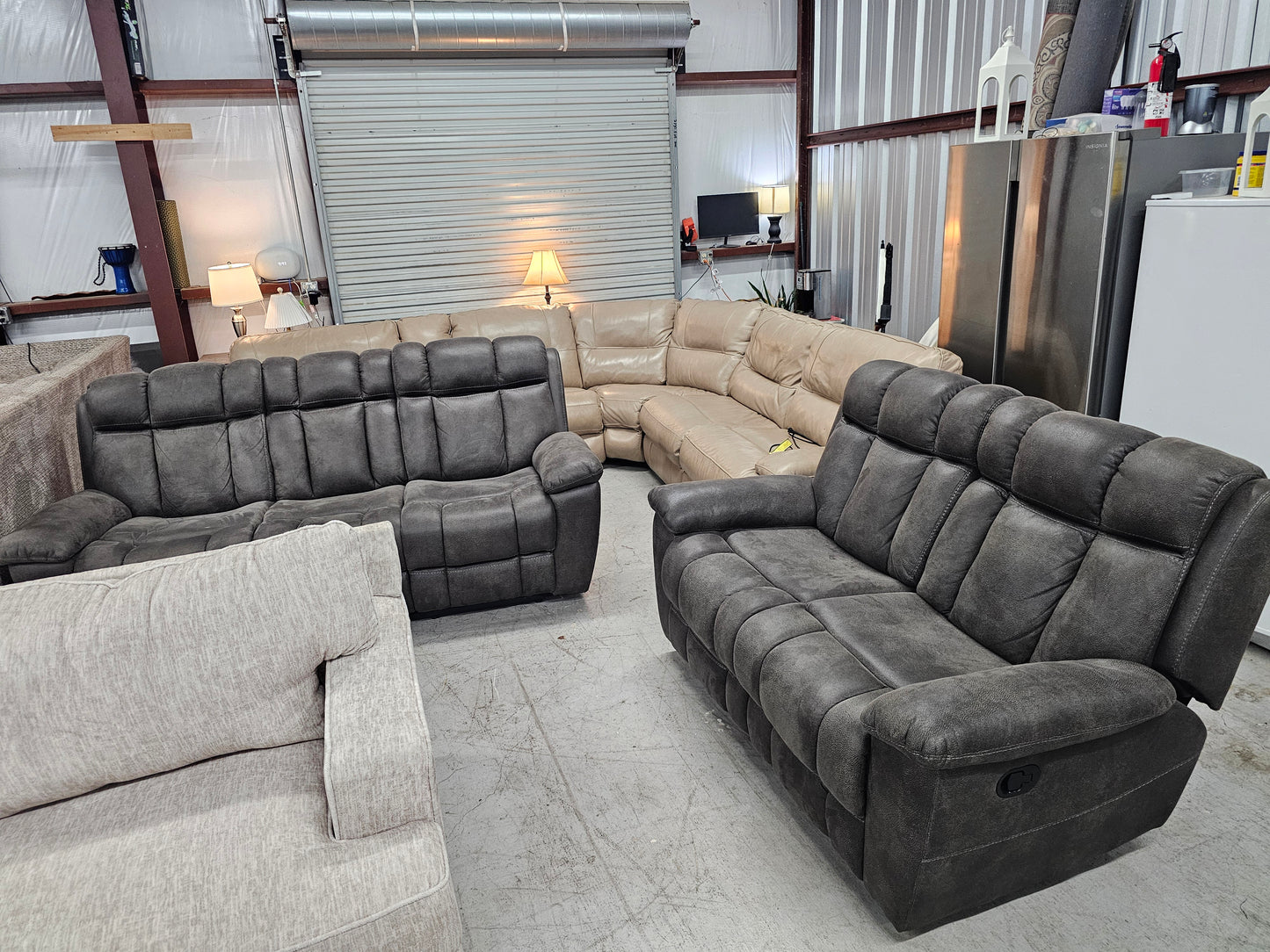 Gray Reclining Couch & Loveseat Set - D37