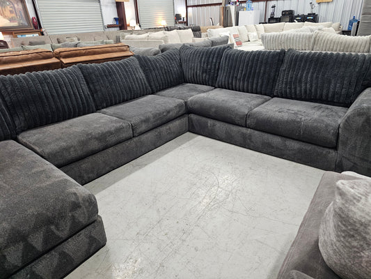 Dark Gray U-Shaped Sectional Couch - D40