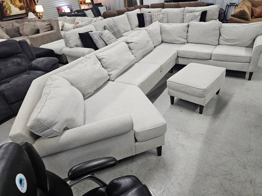 Gray Emerson Sectional by Havertys with Ottoman - D57