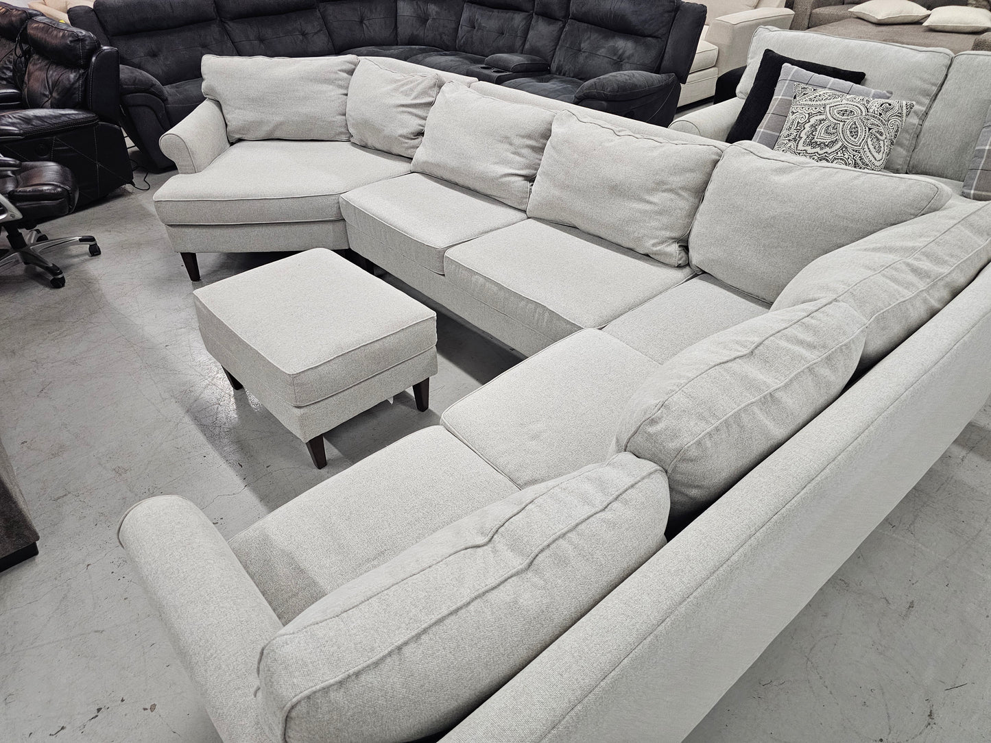 Gray Emerson Sectional by Havertys with Ottoman - D57