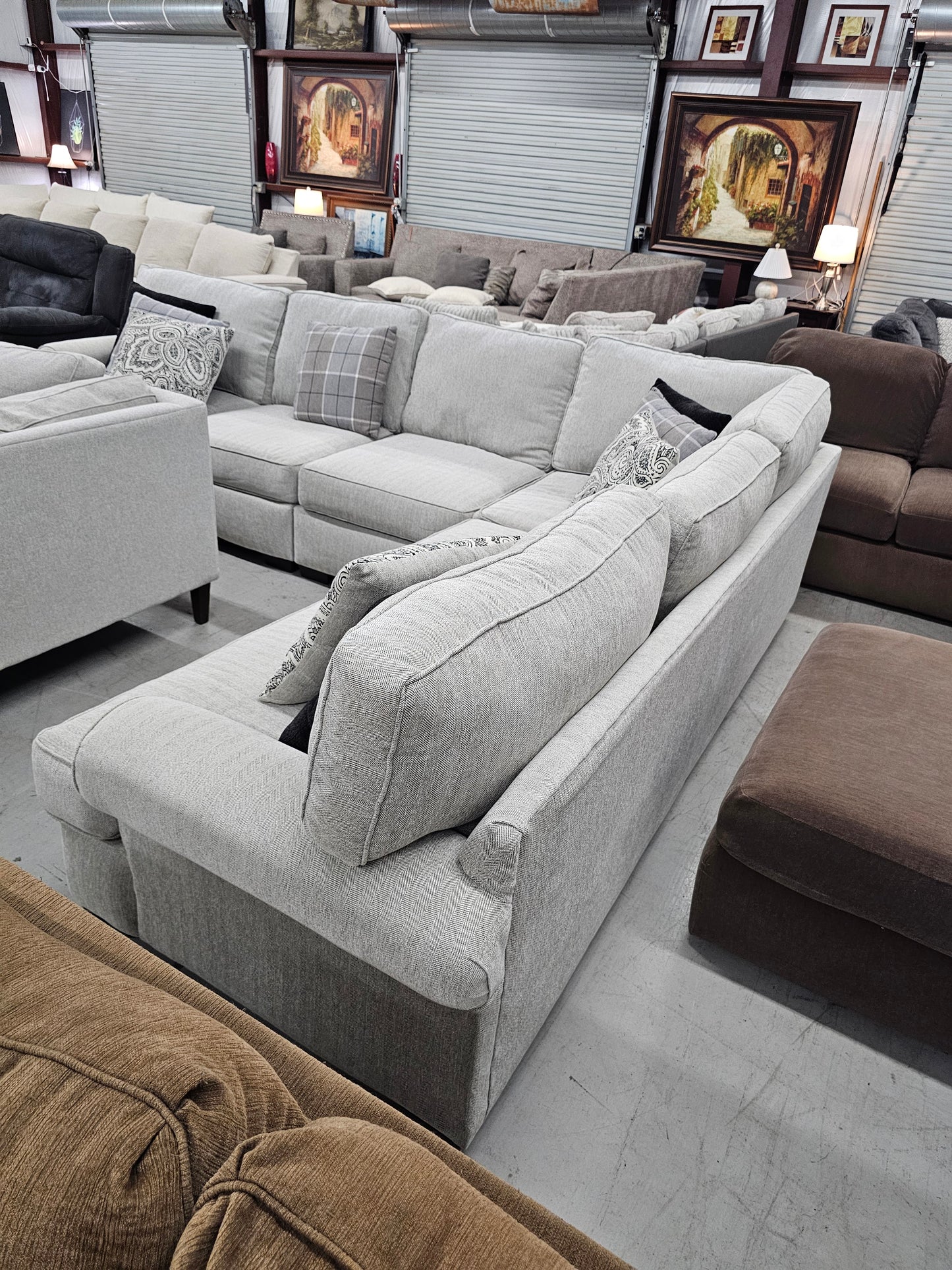 Oversized Light Gray L-Shaped Sectional Couch with Ottoman - D54