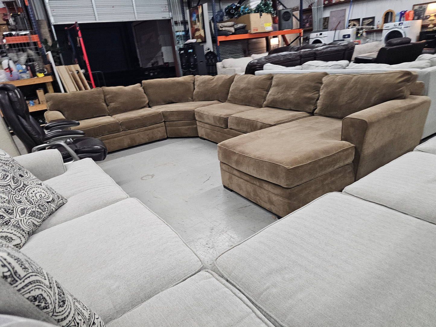 Very Large & Comfy Sectional Couch - D66