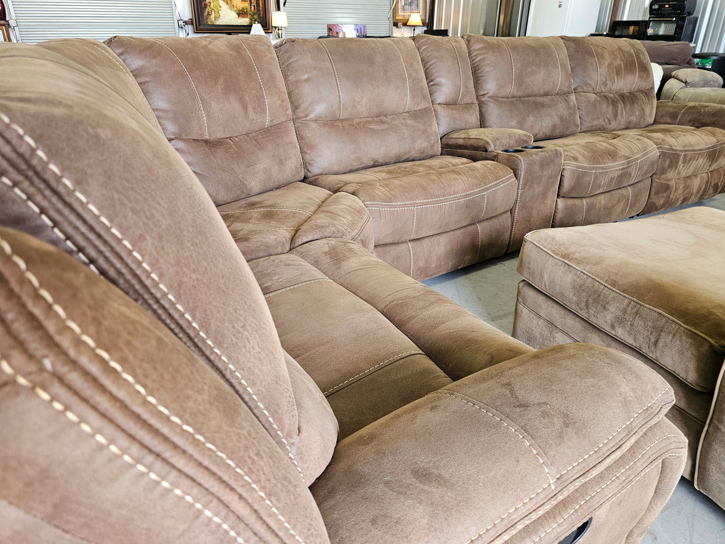 Comfy Brown Reclining Sectional Couch - D71