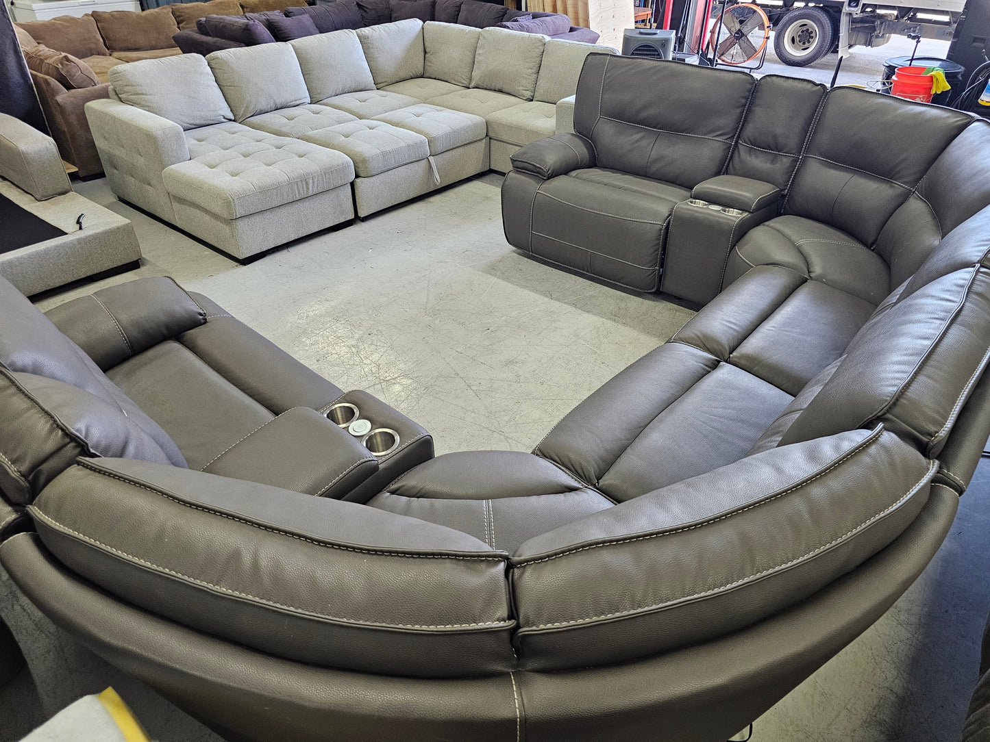 Massive Gray Leather 8PC Power Reclining Living Spaces Sectional - D77