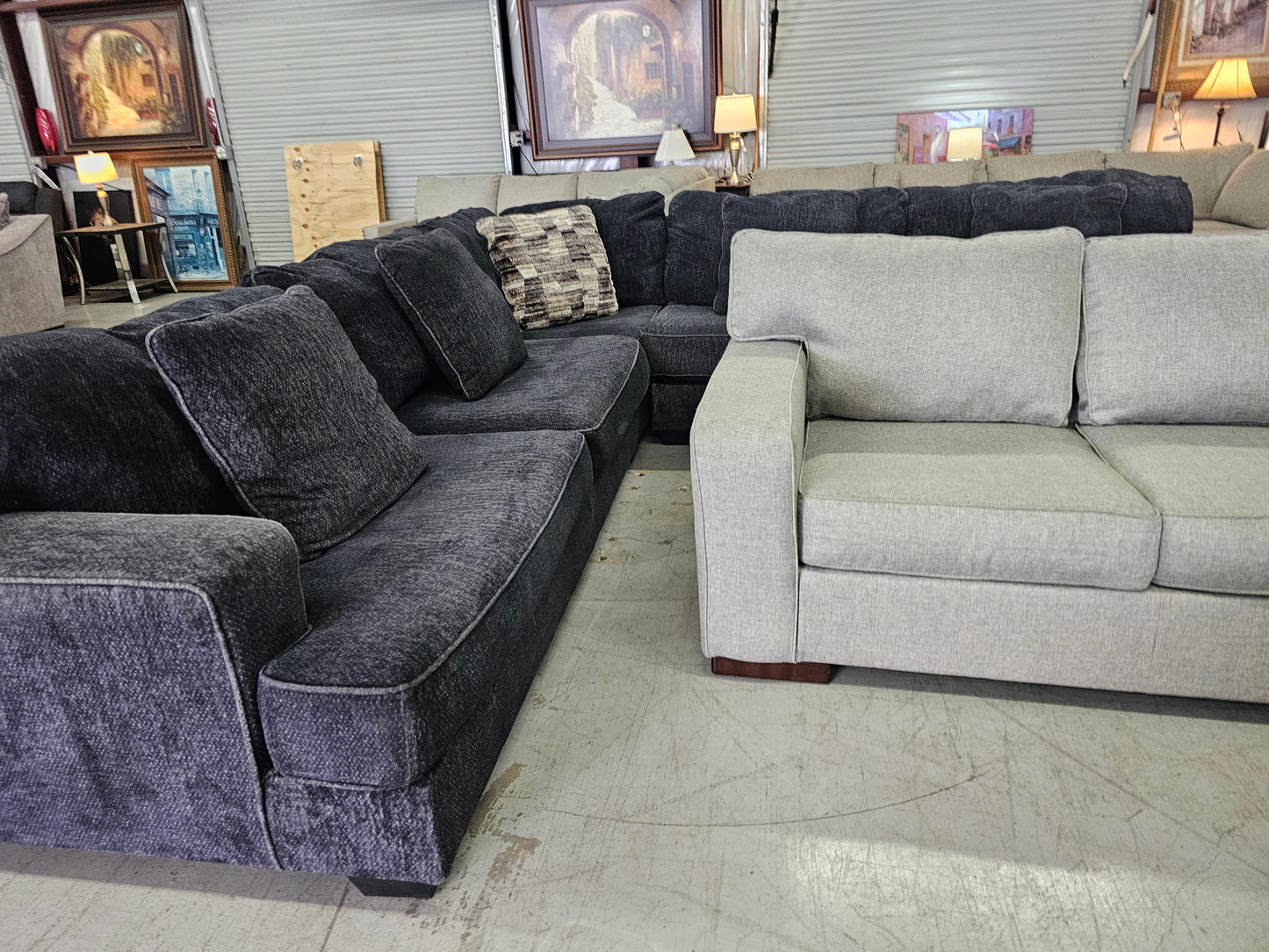 Large Cozy Ashley Furniture Sectional Couch - D83