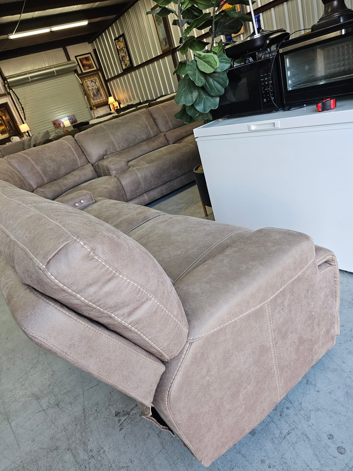 Power Reclining Tan Sectional with 4 Large Recliners & Corner Seat - D96