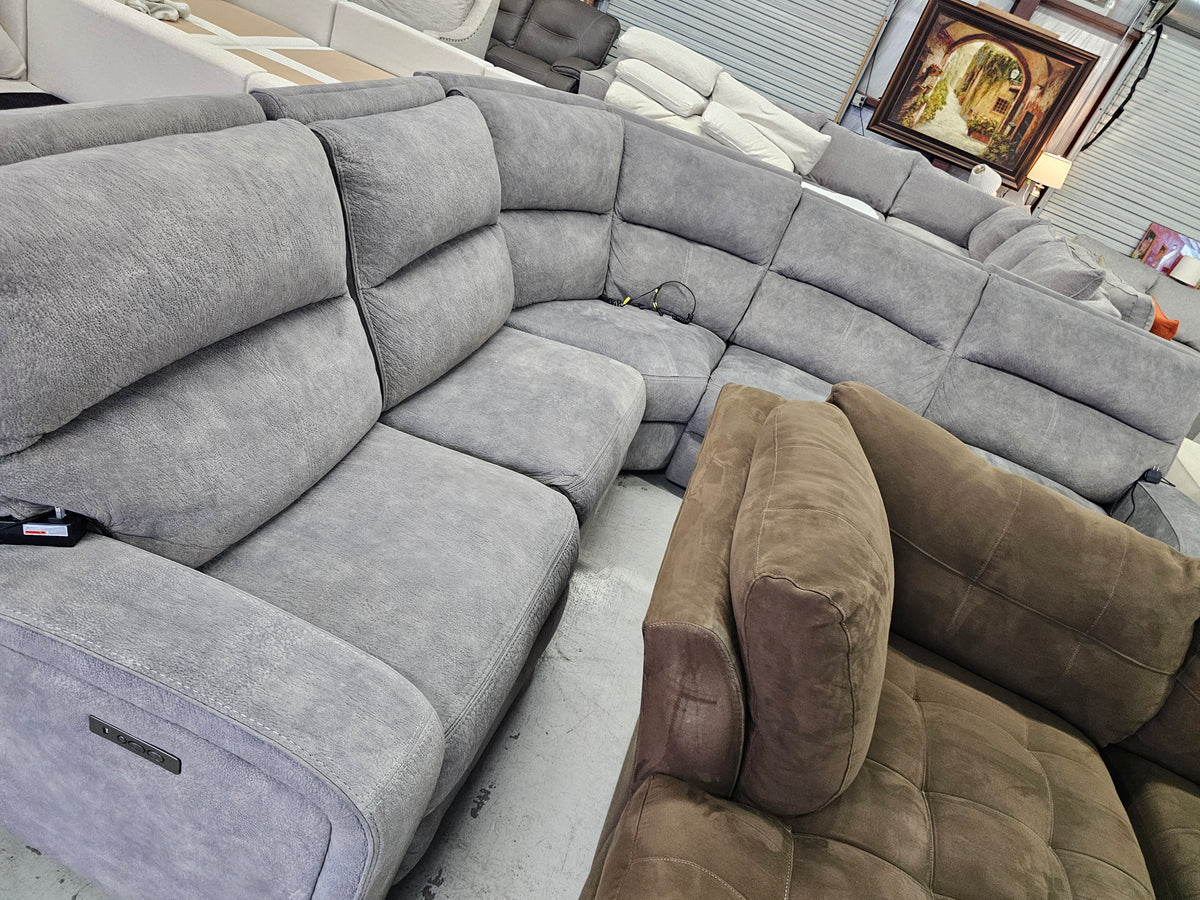 Gray Power Reclining Sectional Couch with 3 Recliners - D97