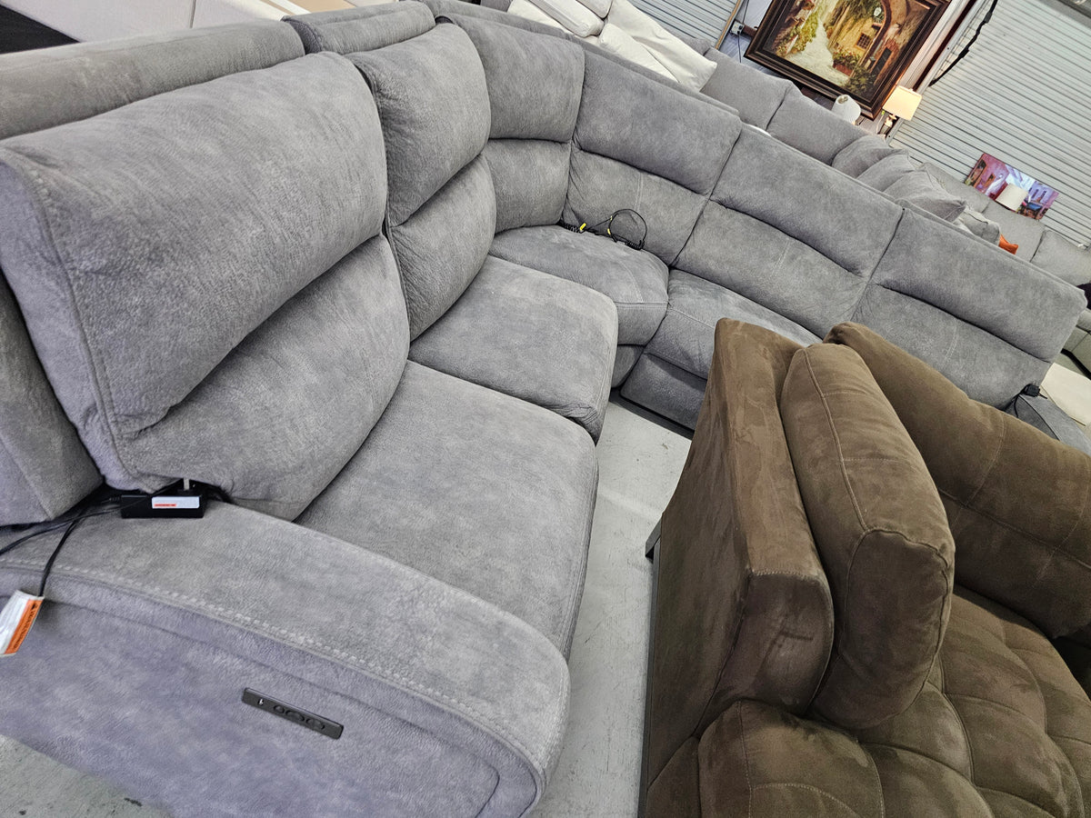 Gray Power Reclining Sectional Couch with 3 Recliners - D97
