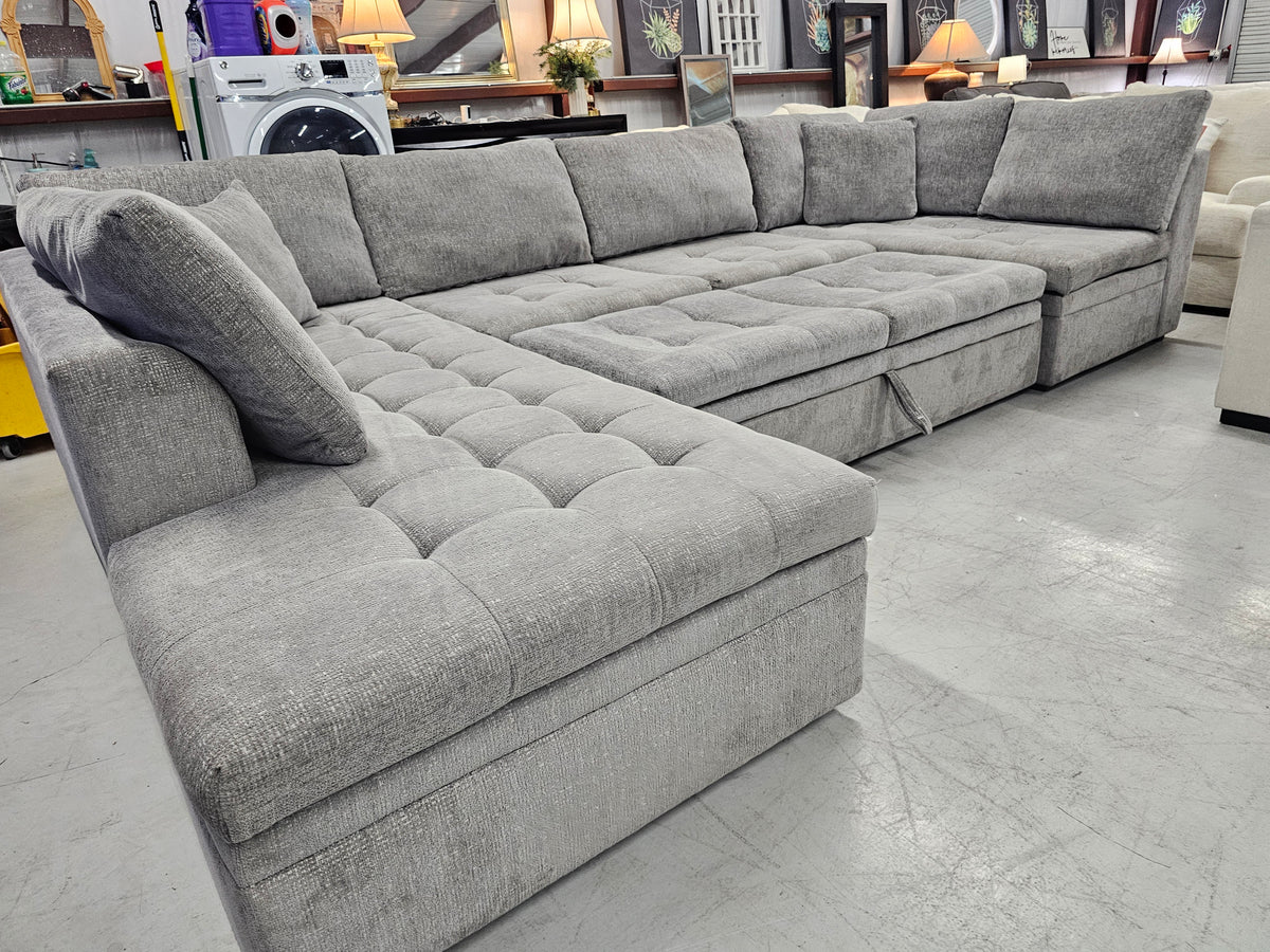 Large 3-Piece Cindy Crawford Sleeper Sectional | Rooms To Go - D101