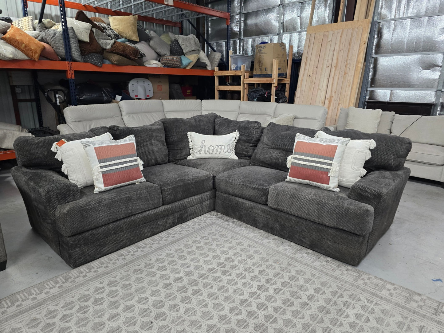 Gray L-Shaped Fluffy Sectional Couch 🚛 CAN DELIVER TODAY 🚚