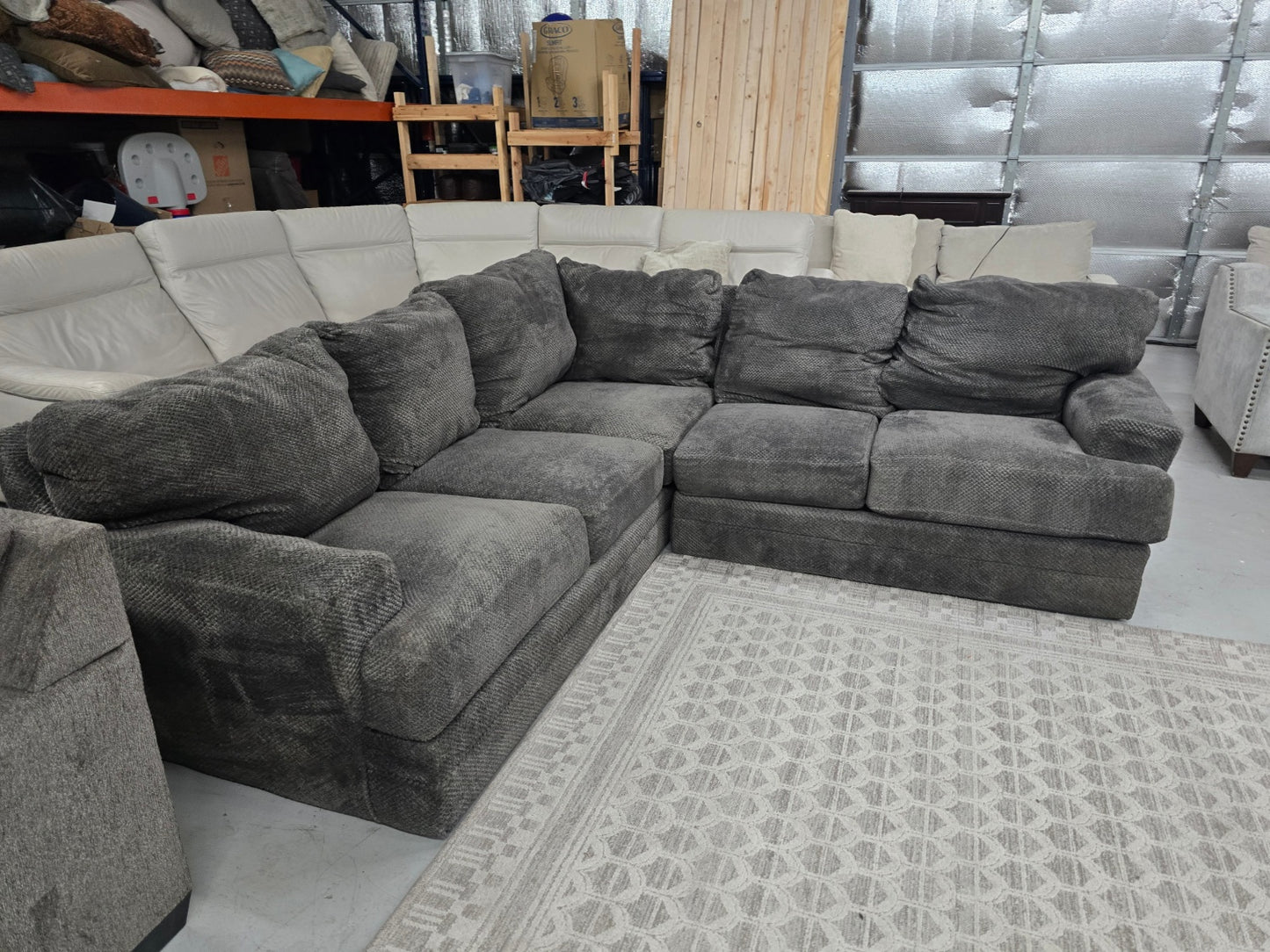 Gray L-Shaped Fluffy Sectional Couch 🚛 CAN DELIVER TODAY 🚚