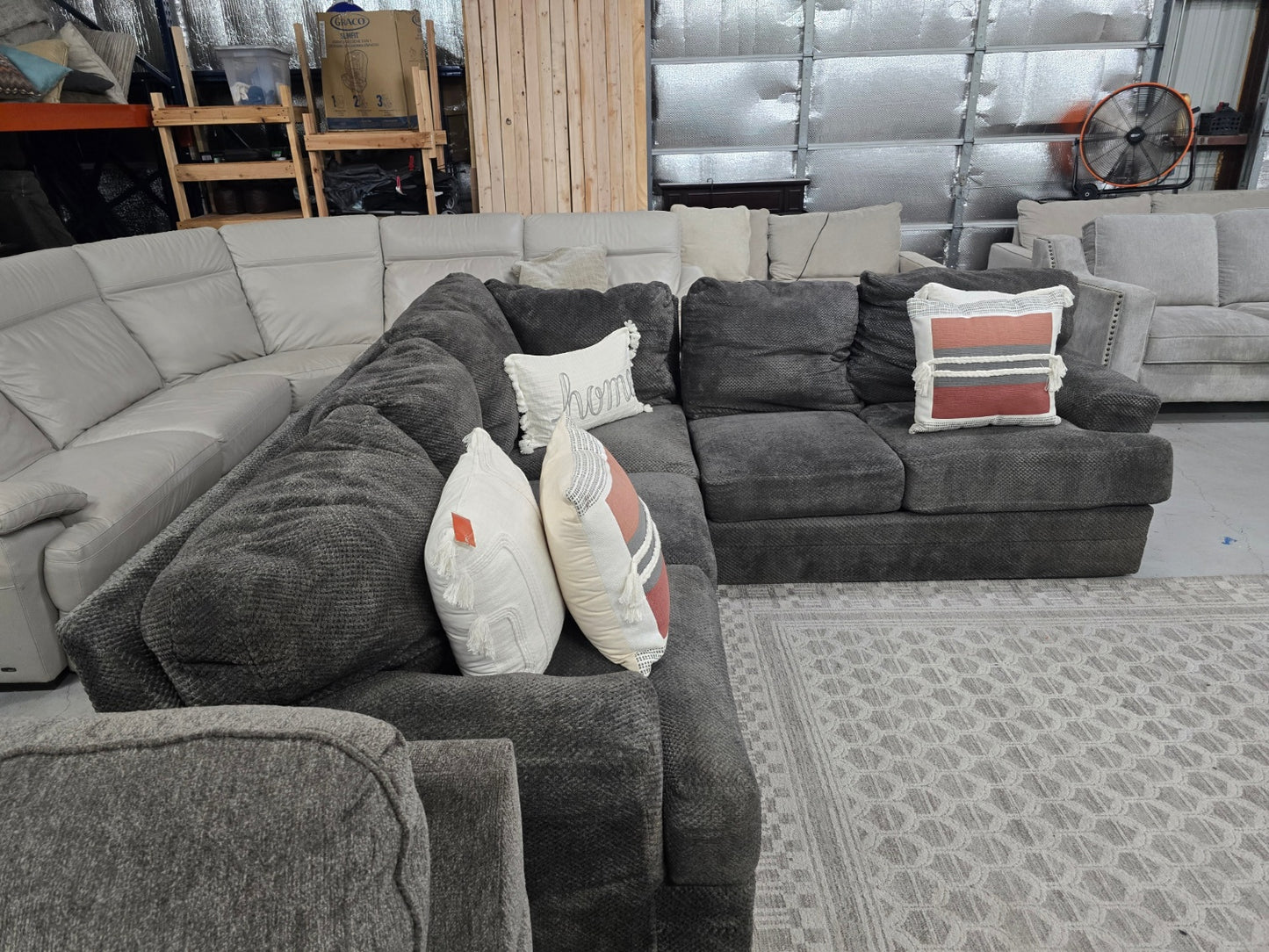 Gray L-Shaped Fluffy Sectional Couch 🚛 CAN DELIVER TODAY 🚚