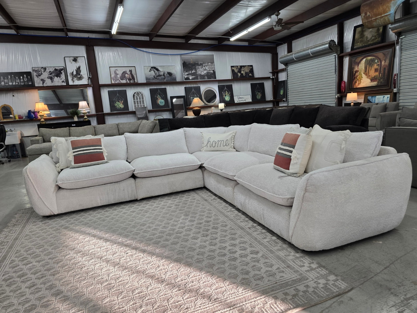 Gorgeous living spaces modular Sectional Couch FAST 🚛 FAST SAME DAY DELIVERY! 🚚