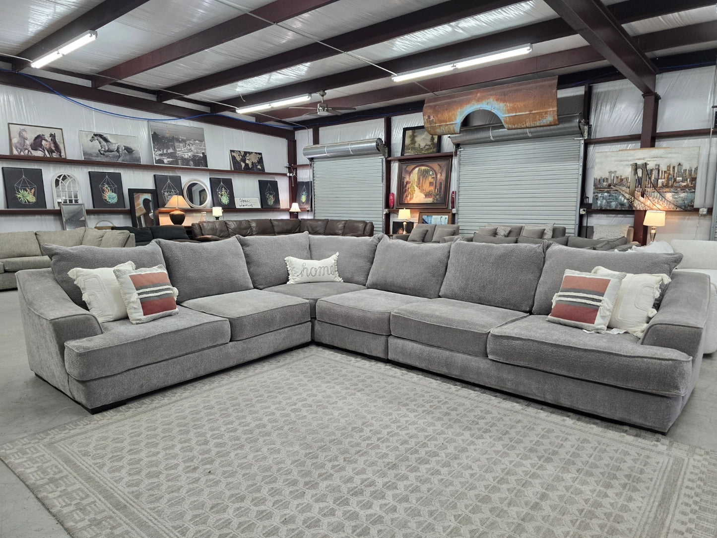 Oversized Gray Sectional Couch with Deep seats & comes w/ottoman 🚛 FAST SAME DAY DELIVERY! 🚚