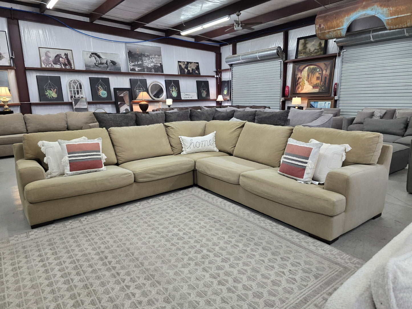 Beige Sectional Couch 🚛 FAST SAME DAY DELIVERY! 🚚