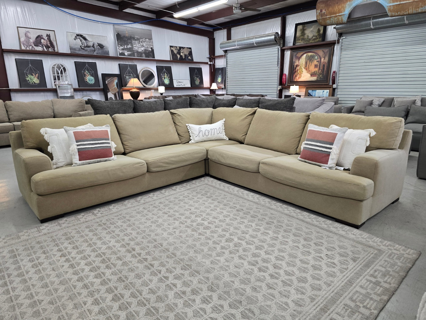 Beige Sectional Couch 🚛 FAST SAME DAY DELIVERY! 🚚