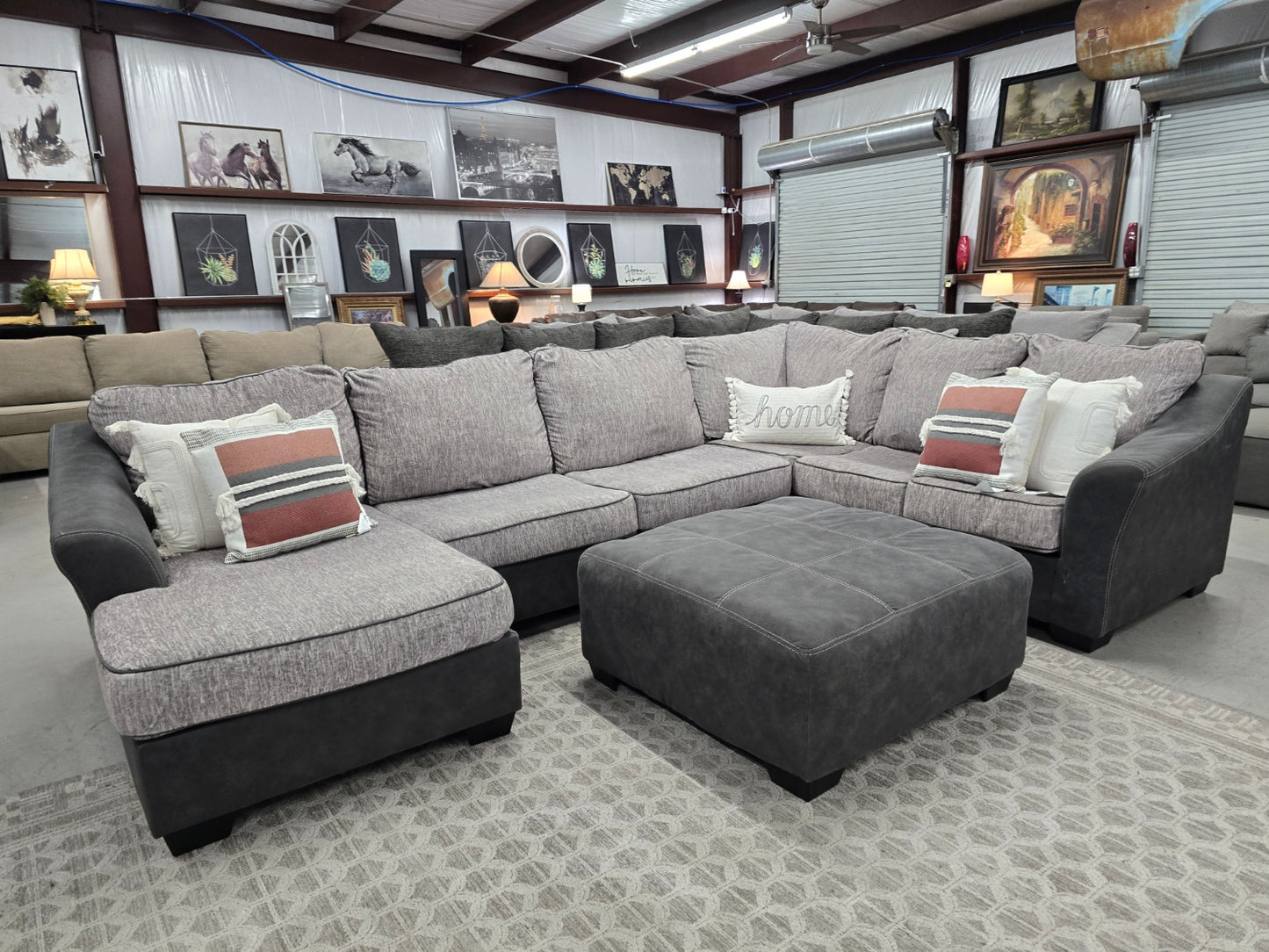 U-SHAPED SECTIONAL COUCH WITH OTTOMAN 🚛 FAST SAME DAY DELIVERY! 🚚