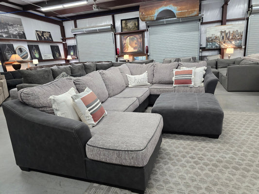 U-SHAPED SECTIONAL COUCH WITH OTTOMAN 🚛 FAST SAME DAY DELIVERY! 🚚