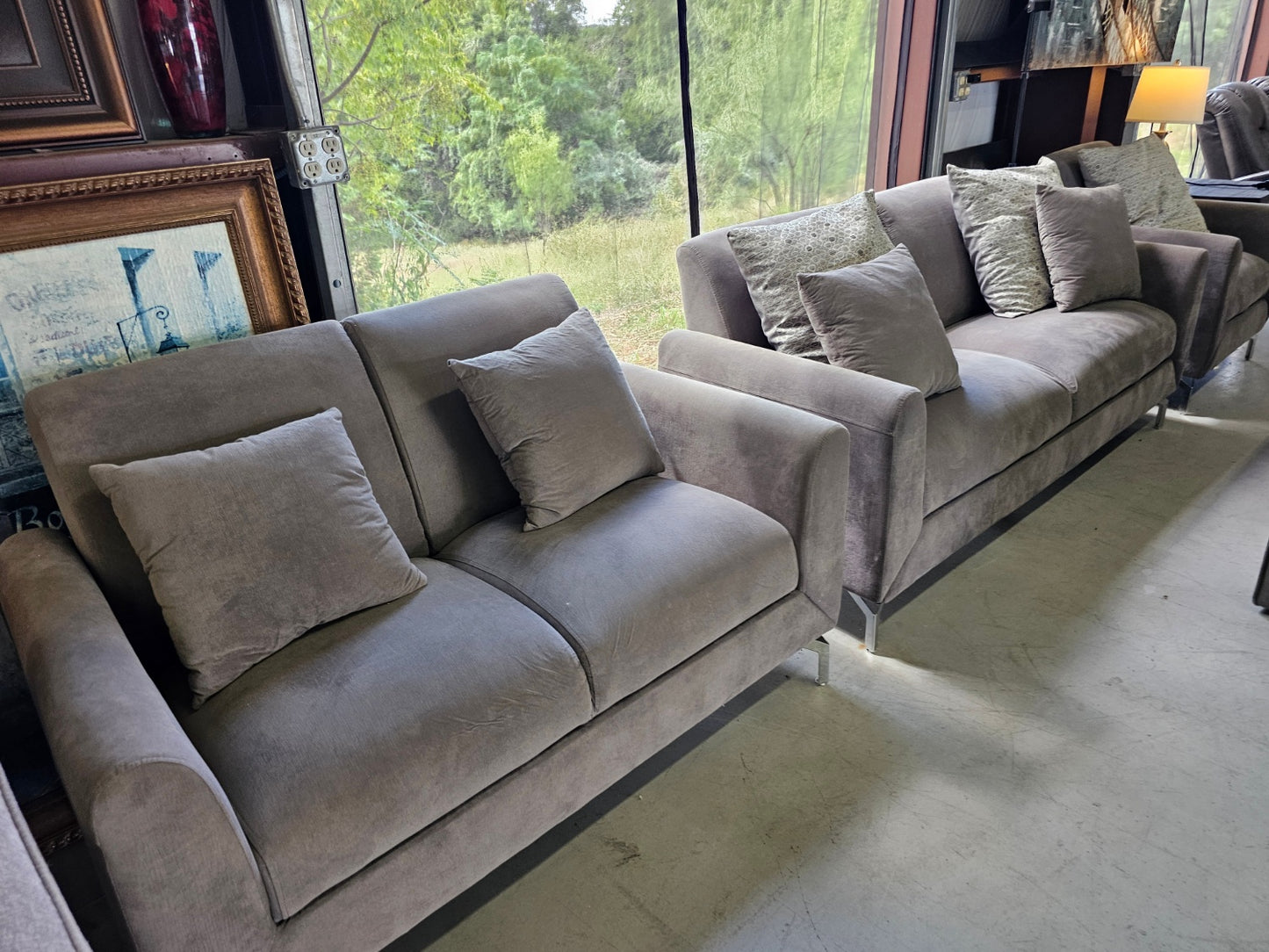 Gray Couch in 3pc set with  🚛 SAME DAY DELIVERY 🚚