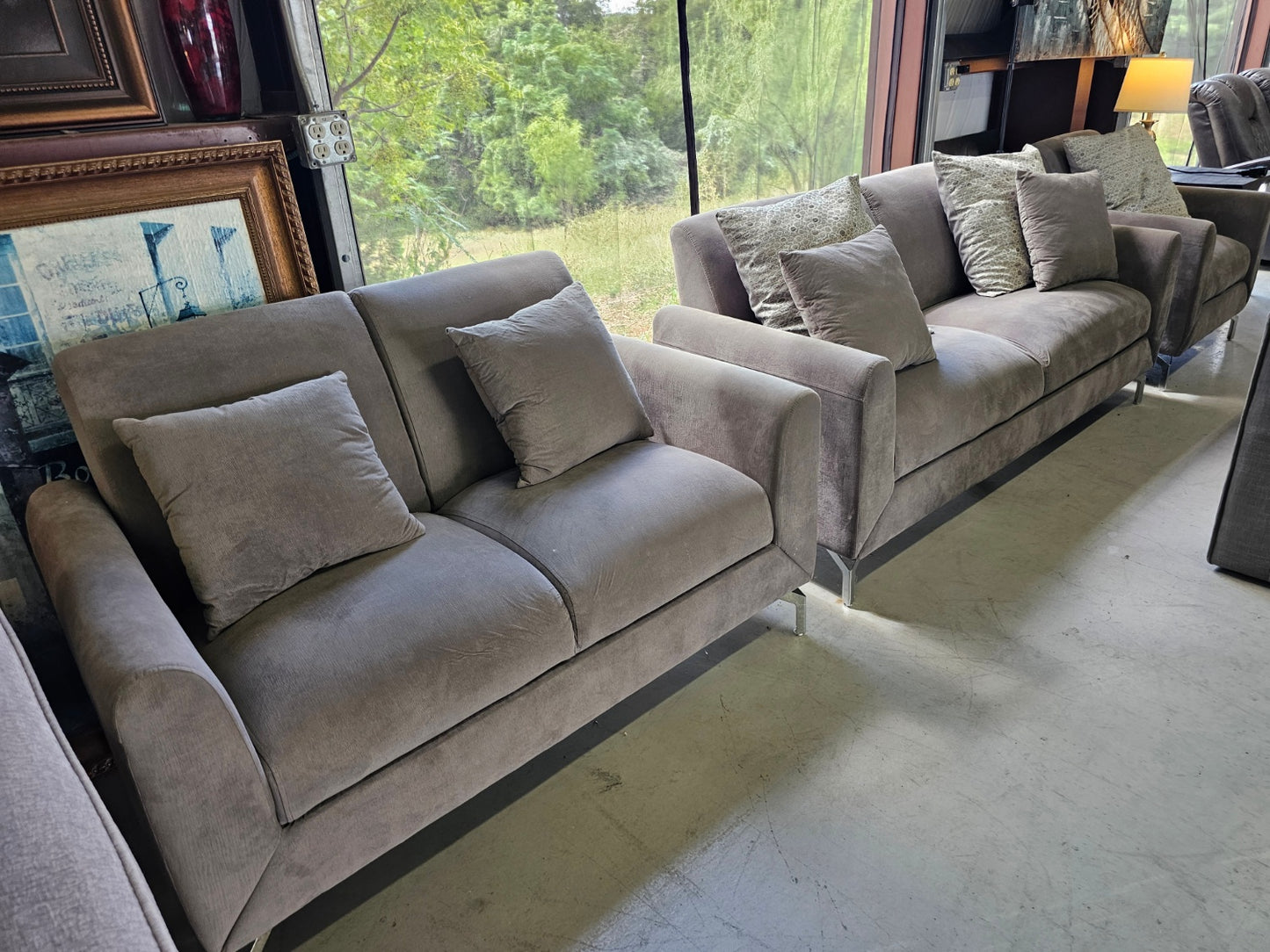 Gray Couch in 3pc set with  🚛 SAME DAY DELIVERY 🚚