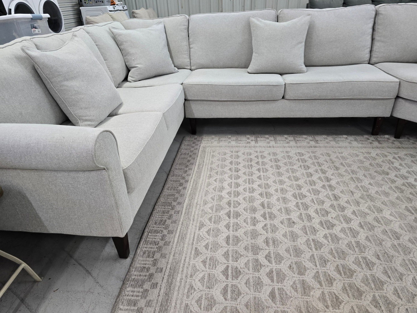 Light Gray Sectional COUCH For Sale  🚛 FAST SAME DAY DELIVERY! 🚚