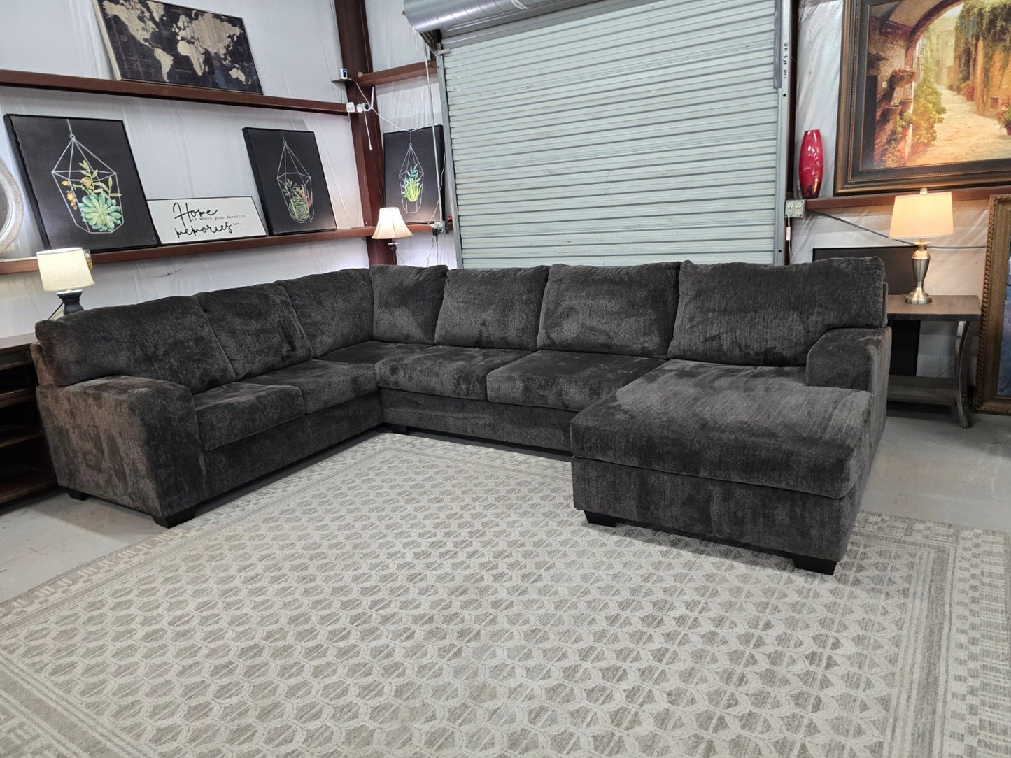 Dark Gray U-Shaped Sectional Couch with 🚛 FAST SAME DAY DELIVERY! 🚚