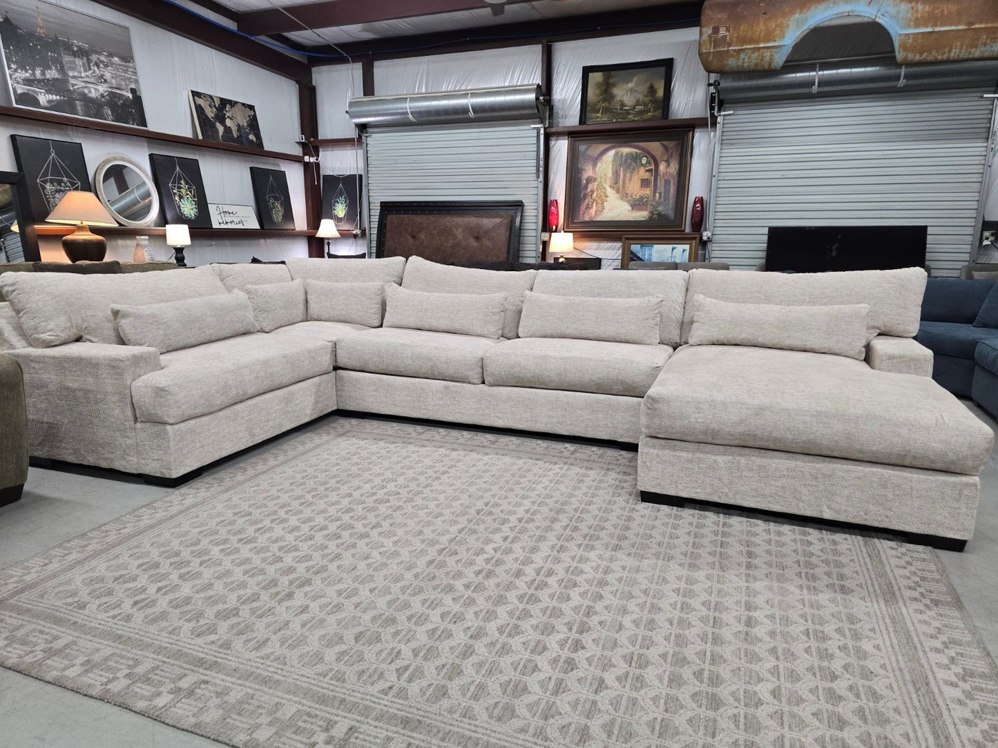✨ LIKE-NEW Oversized “Snuggle Down” 3-Piece Sectional – ZAFTIG PARCHMENT : (same day delivery) ✨