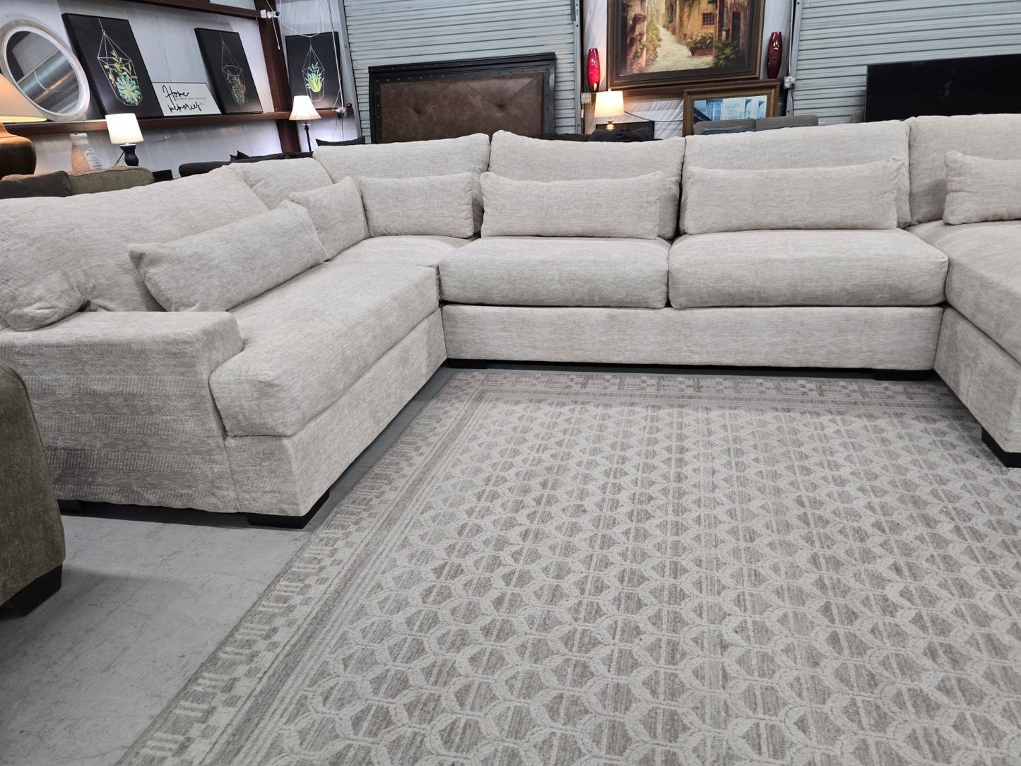 ✨ LIKE-NEW Oversized “Snuggle Down” 3-Piece Sectional – ZAFTIG PARCHMENT : (same day delivery) ✨